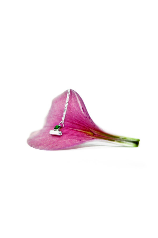 Chaine Lyra Bijoux pour cendres Funérailles AIC Heirbrant Bruxelles Neder Over Heembeek Laeken