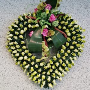 Coeur A2 Fleurs et couronnes Décès Pompes funèbres AIC Heirbrant Bruxelles Laeken Wemmel Strombeek
